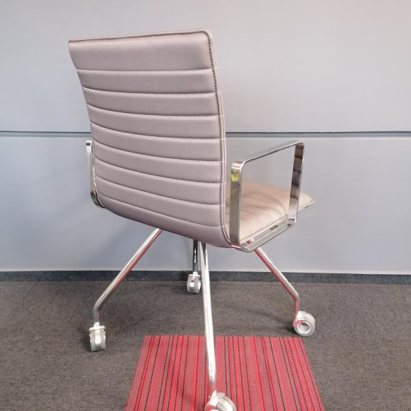 Krzesło konferencyjne na kółkach ORTE