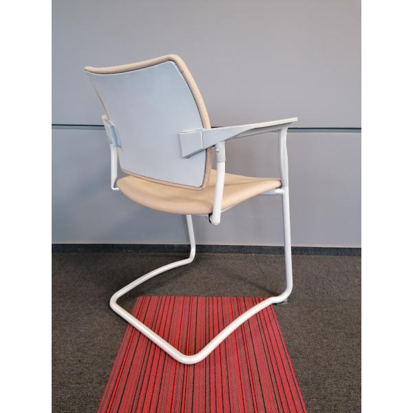 Krzesło konferencyjne DREAM