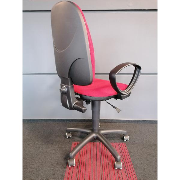 Fotel obrotowy WEBSTAR