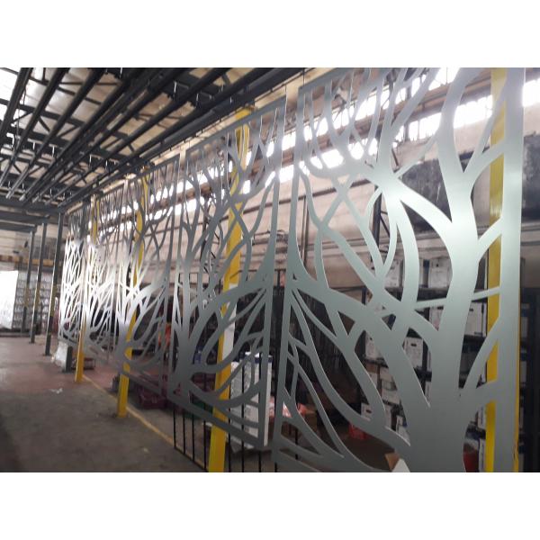 Drzwi przesuwne ażurowe