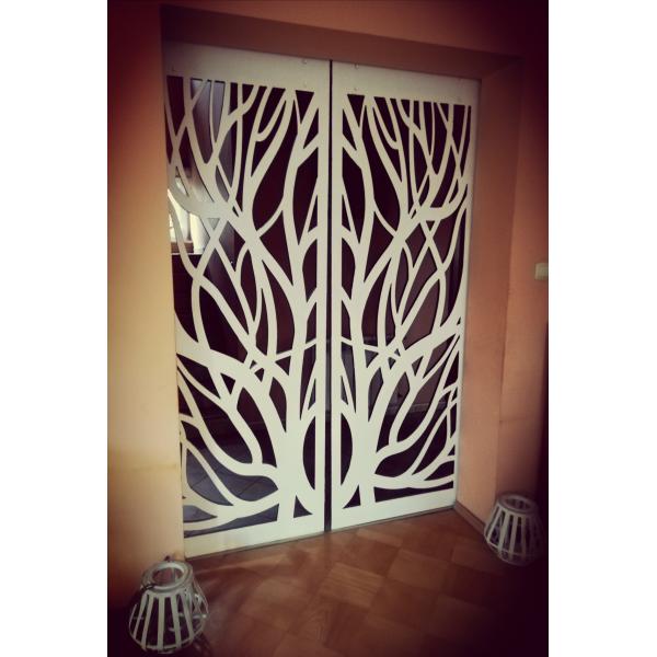 Drzwi przesuwne ażurowe