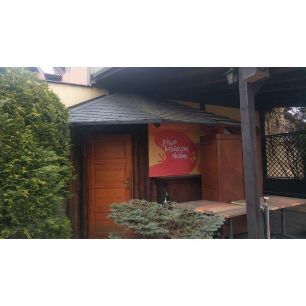 Drewniany bar "Hawajski"