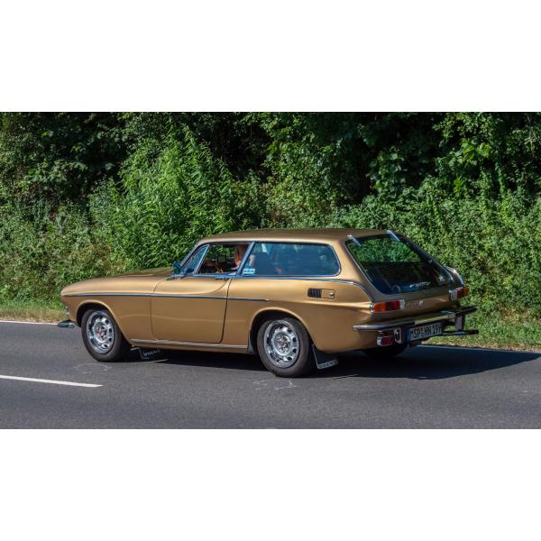 Zamień barter na złotówki  przez zakup udziału w zabytkowym samochodzie już od 500 zł