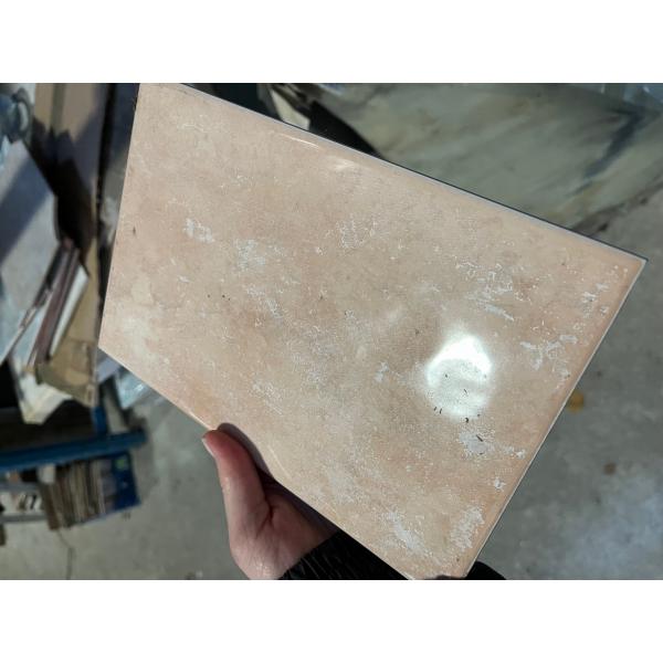 Tanie kafle włoskie, niemieckie, różne wzory i kolory